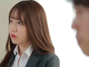 Lén nhìn cặp vú của chịu hàng xóm mà buồi nứng quá