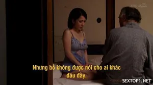 Mẹ trẻ xinh đẹp và 3 cậu con trai hư hỏng